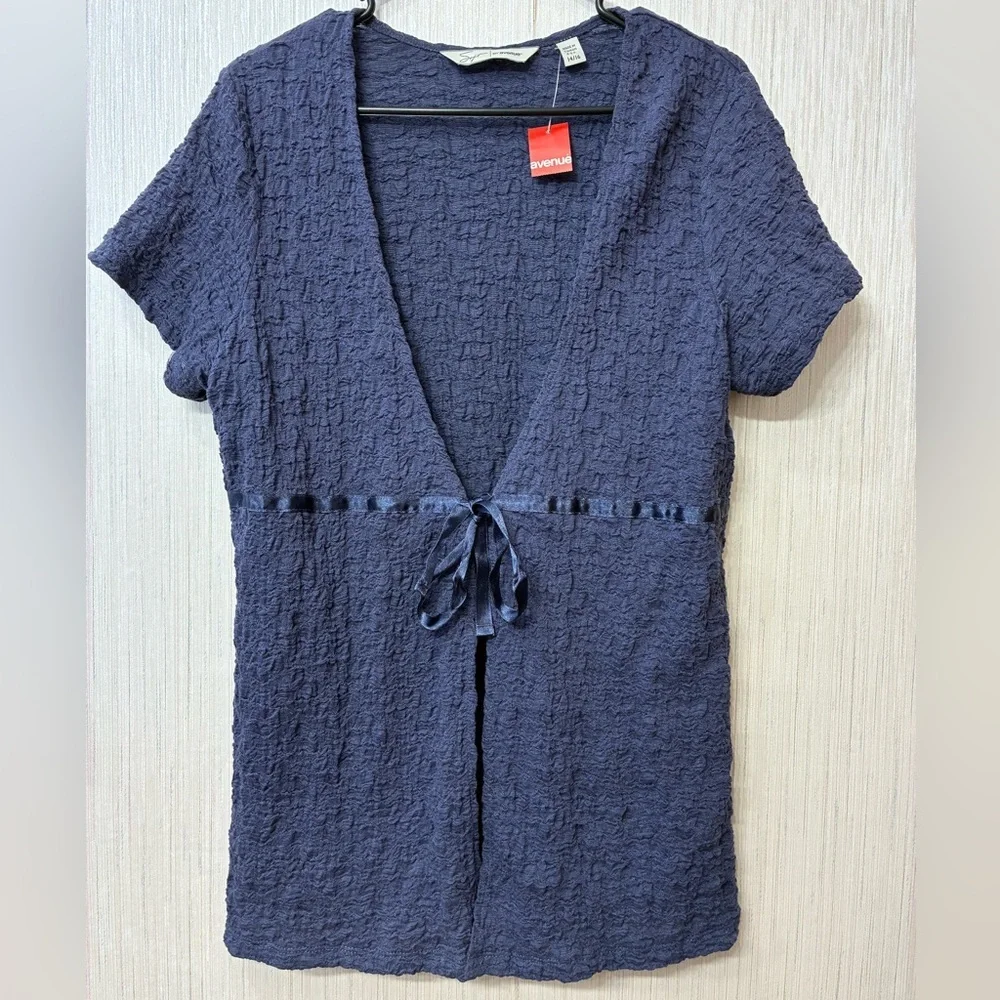 NWT Vintage Swift by Avenue 14/16 Plus Navy Blue Textured Tie Front Cardigan Top - Picture 1 of 5